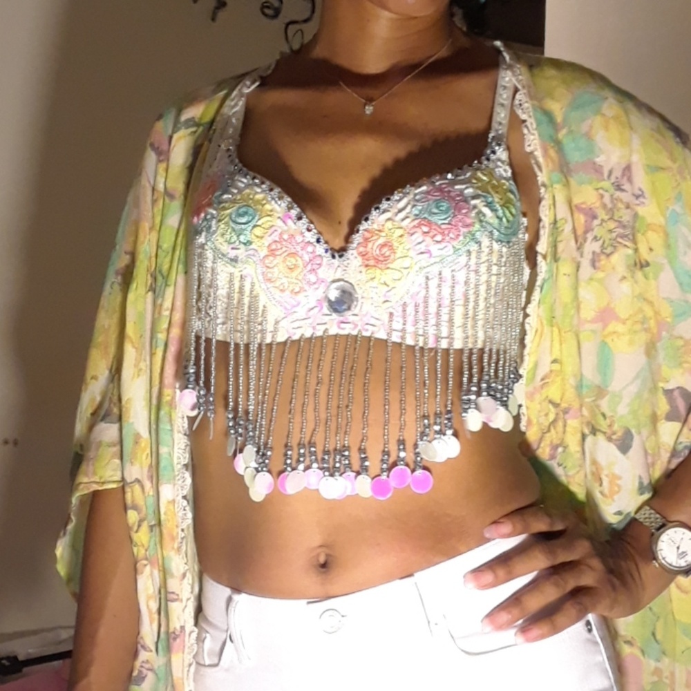 Woman's  Genie Bra